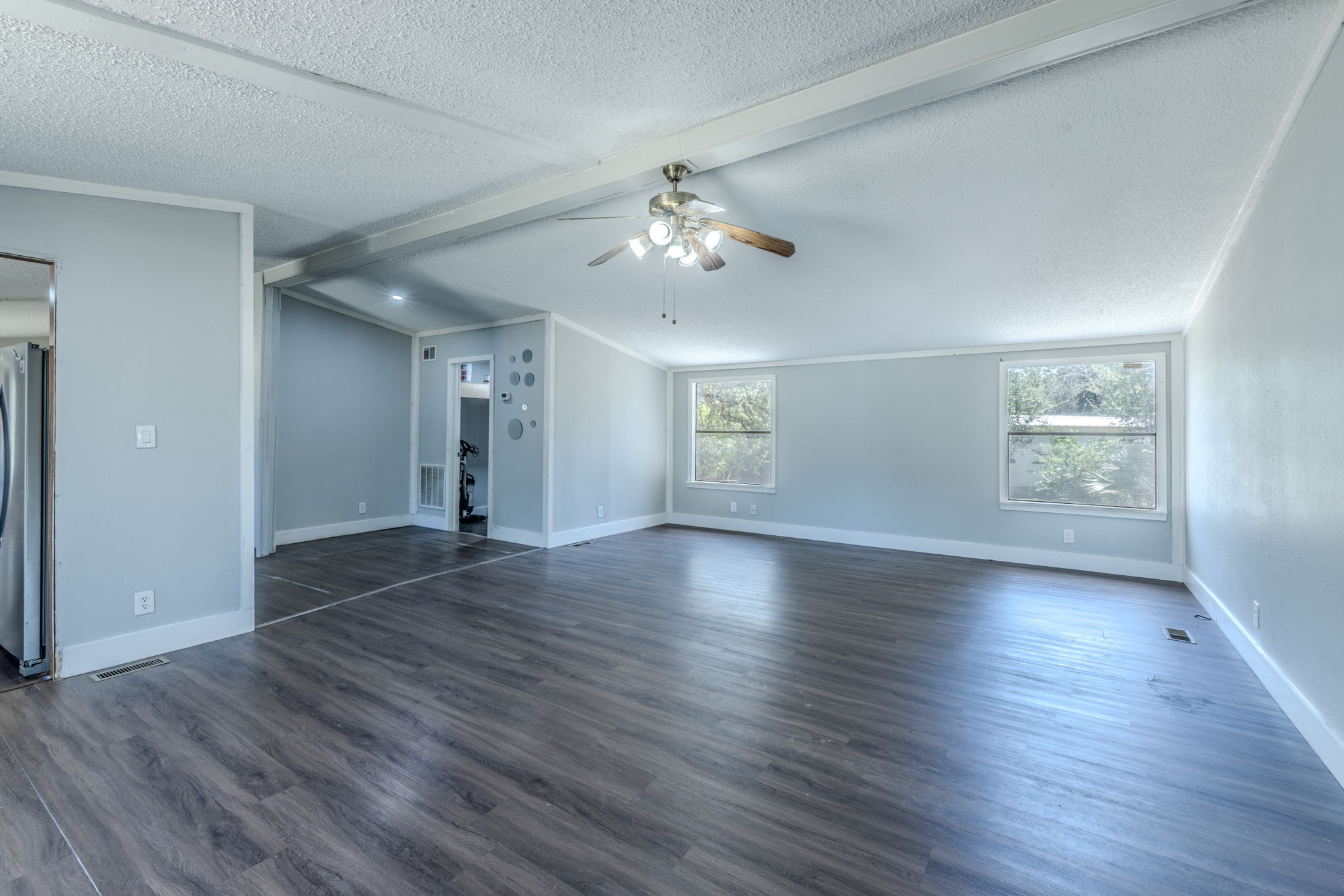 1808 Falcon Oaks Drive Leander, TX 78641 photo 9