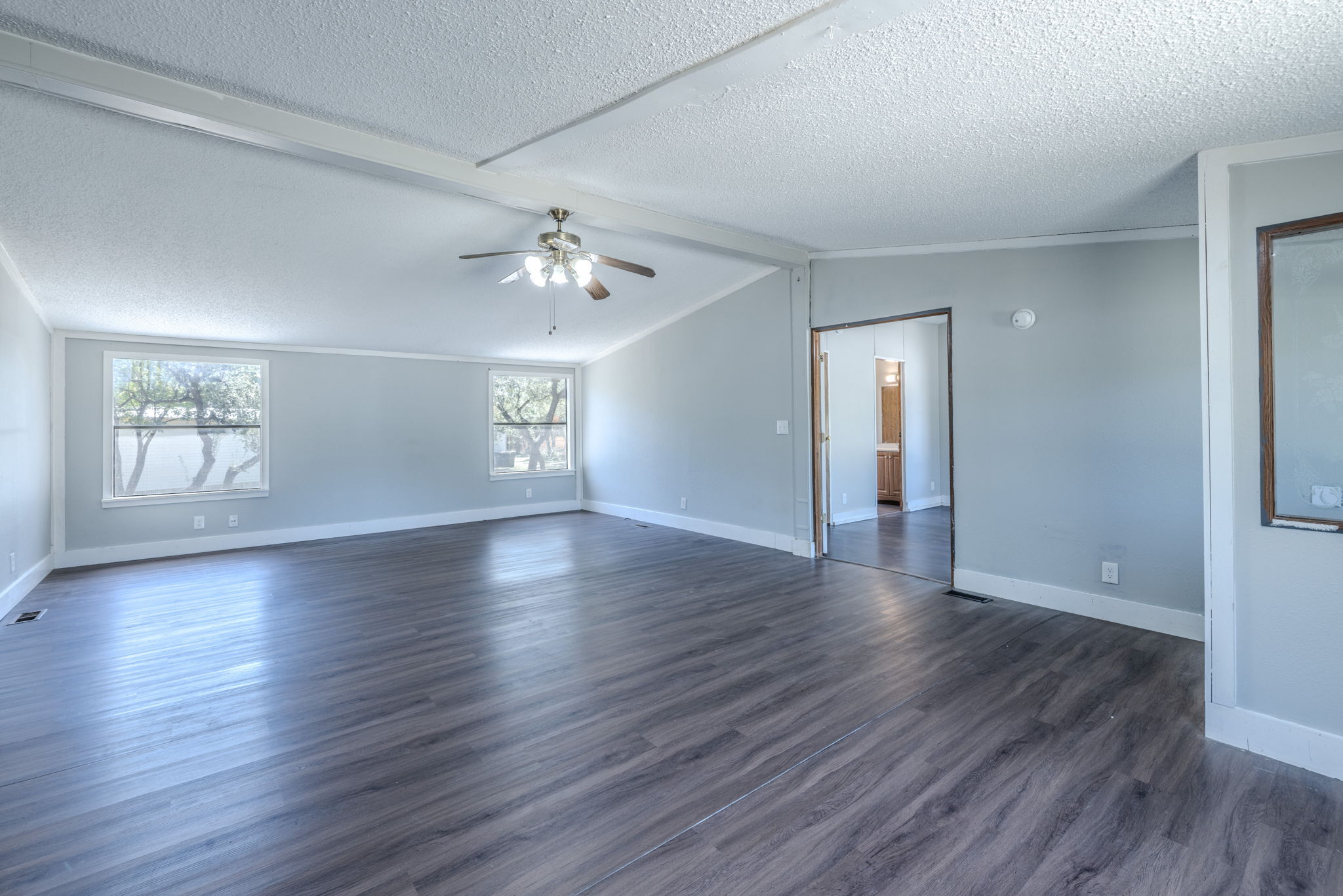 1808 Falcon Oaks Drive Leander, TX 78641 photo 10