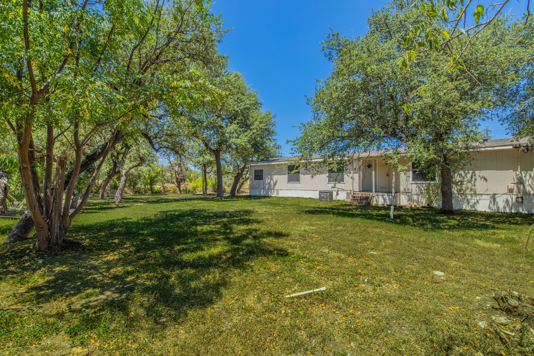 1808 Falcon Oaks Drive Leander, TX 78641 photo 31