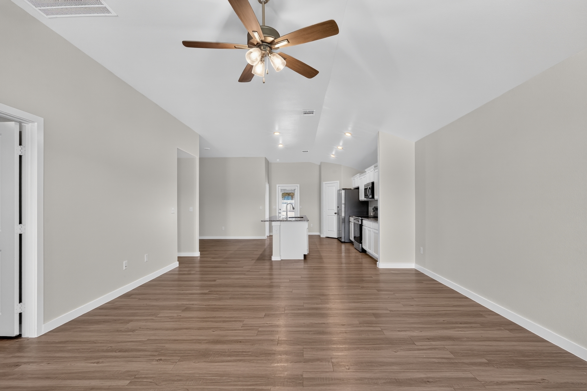1640 Montaluse Road Amarillo, TX 79118 photo 6