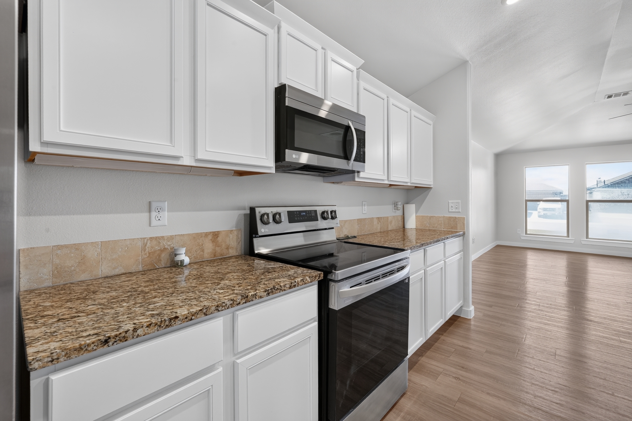1640 Montaluse Road Amarillo, TX 79118 photo 9