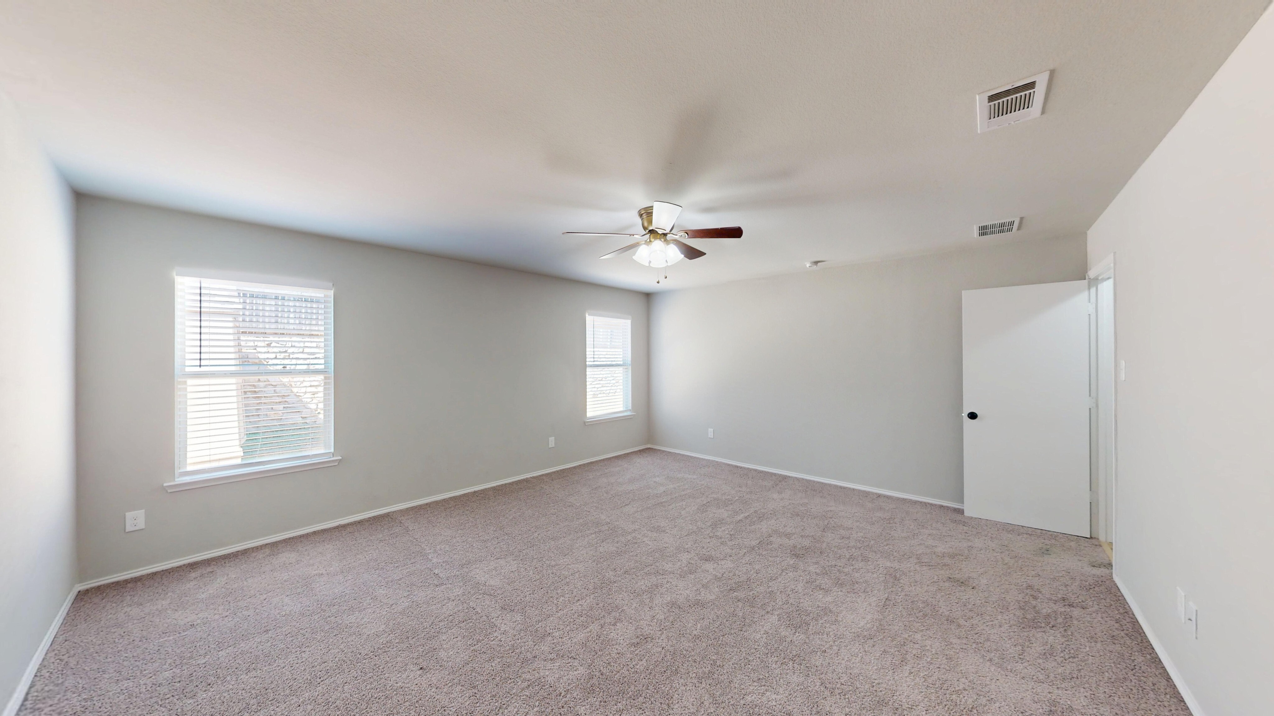 5112 Glen Eden Drive Fort Worth, TX 76119 photo 14