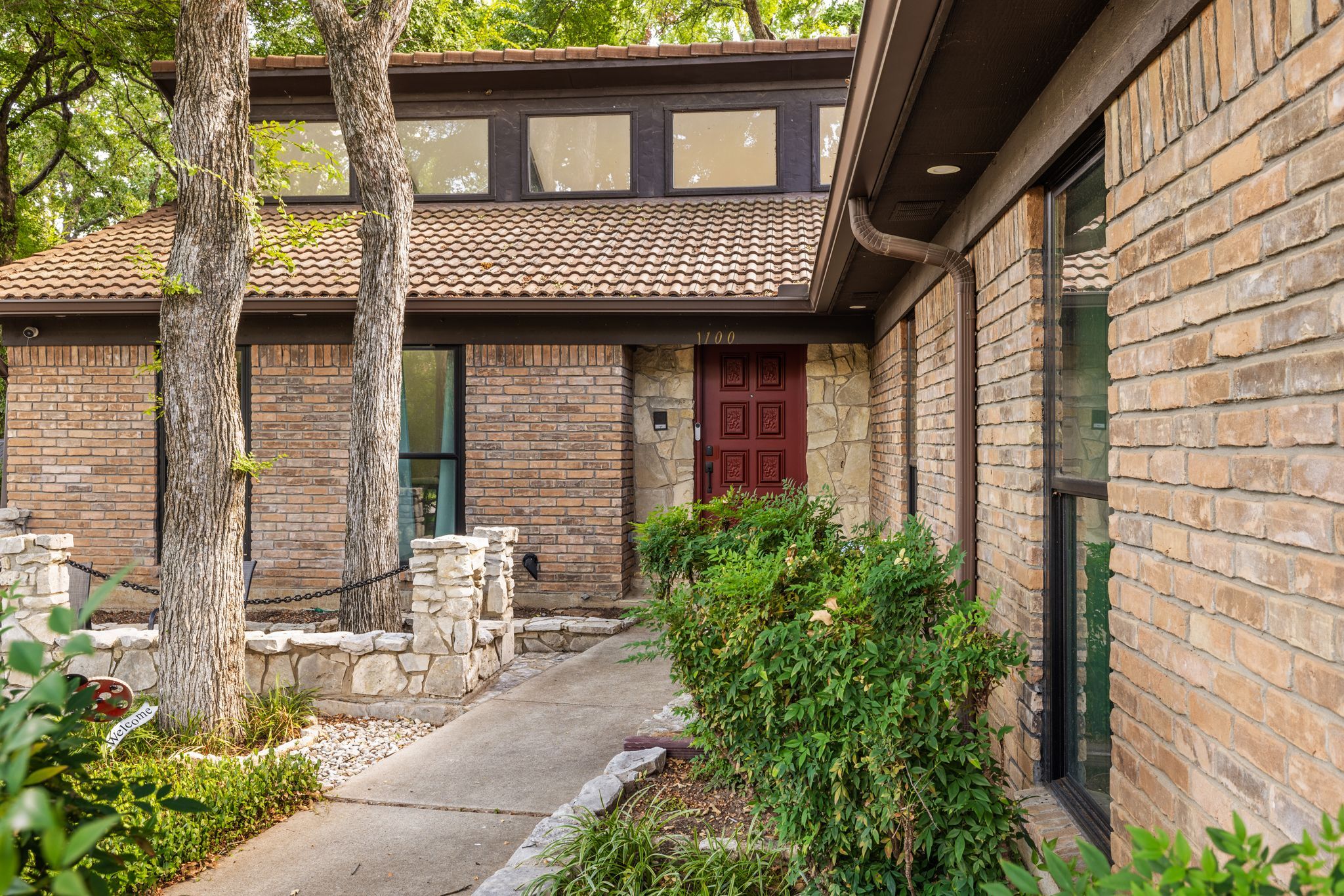 1100 Wayland Drive Arlington, TX 76012 photo 3