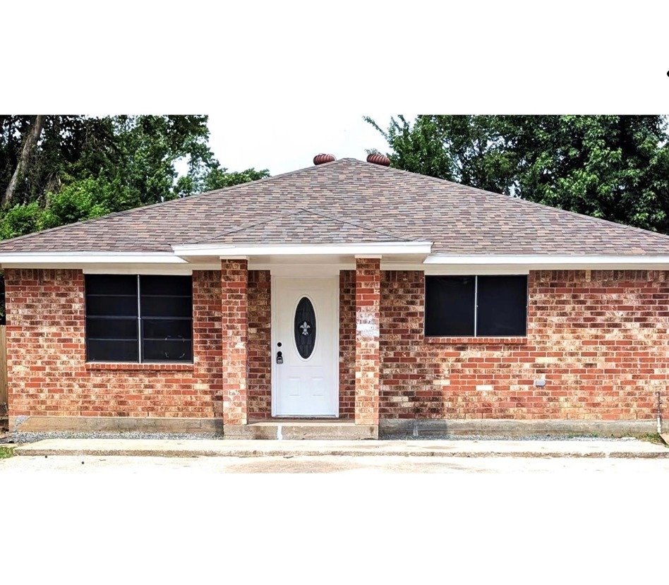 829 Canfield Street Liberty, TX 77575