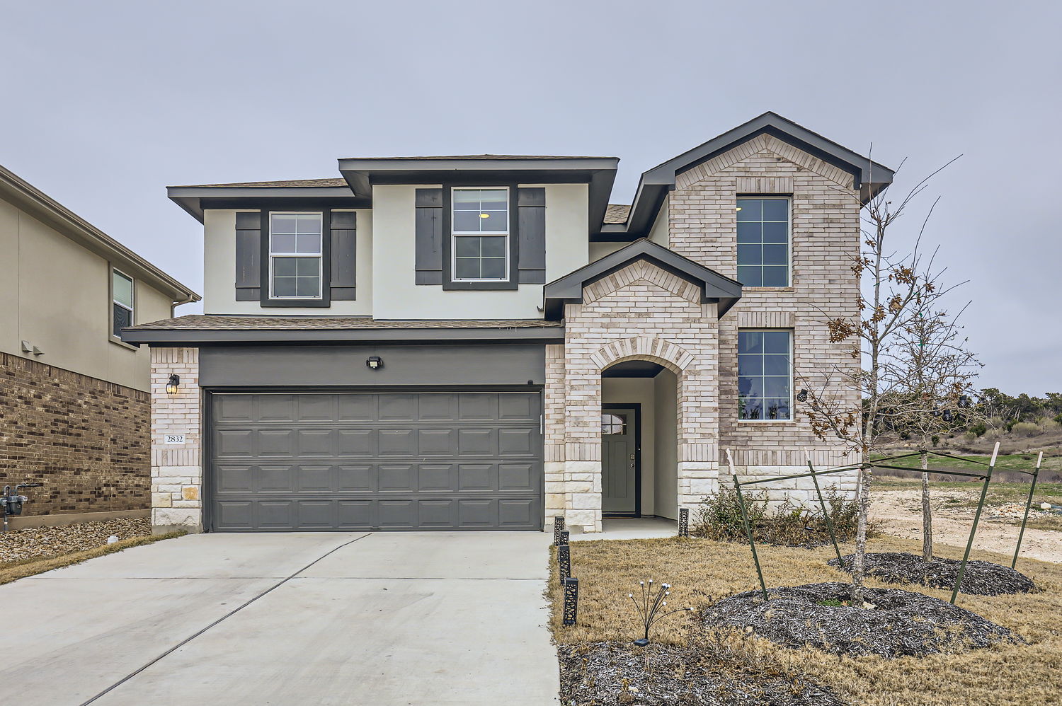 2832 Indian Clover Trl Leander, TX 78641