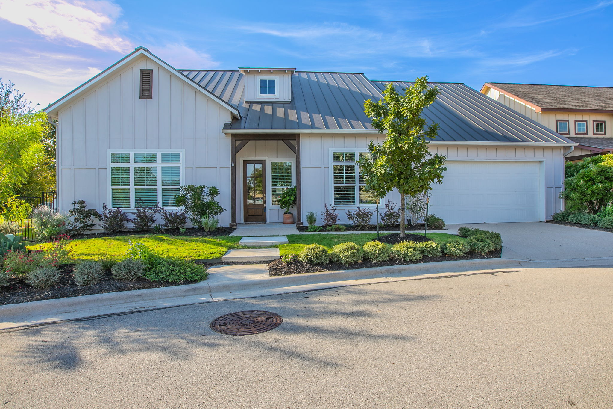 176 Arezzo Way Dripping Springs, TX 78620