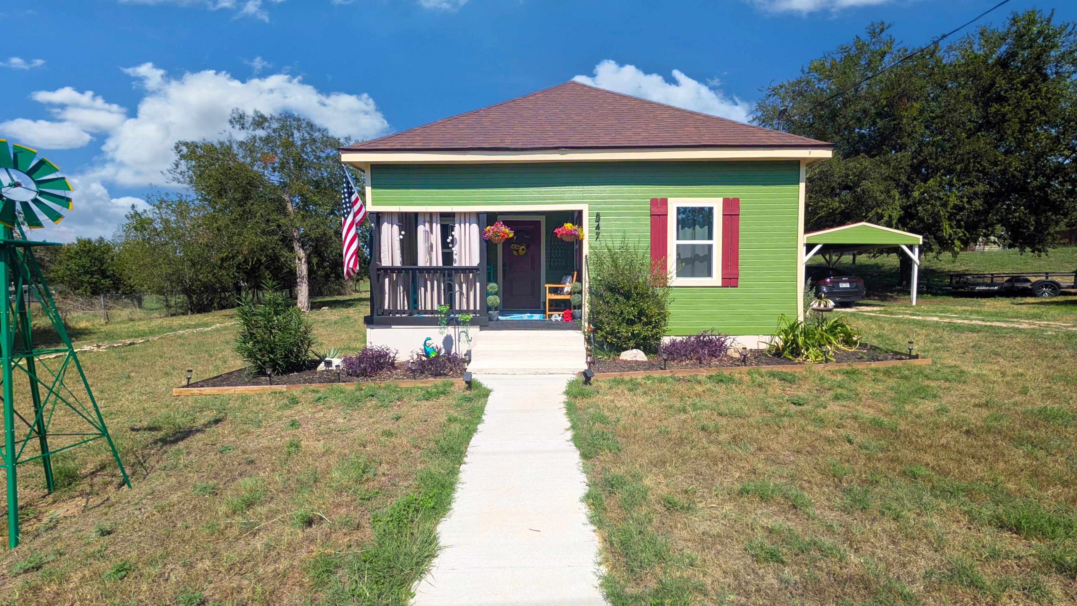 547 East Hill Street Hamilton, TX 76531