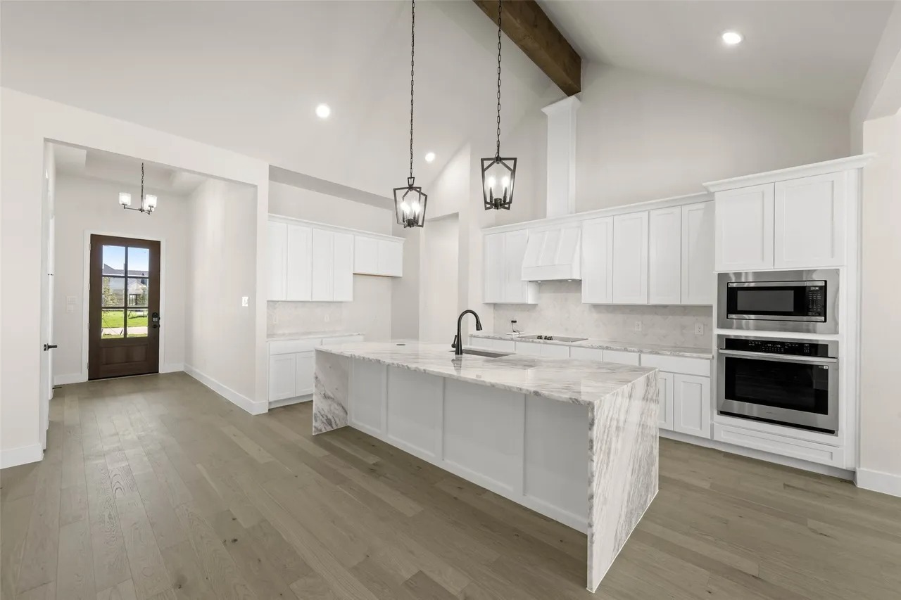 270 Maci Drive Waxahachie, TX 75167